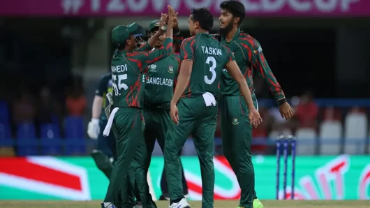 অস্ট্রেলিয়ার কাছে মাত্র ২৮ রানে হারল বাংলাদেশ