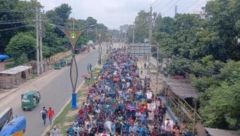 কোটা সংস্কার দাবিতে রাবি শিক্ষার্থীদের ৯ কিলোমিটার গণপথযাত্রা