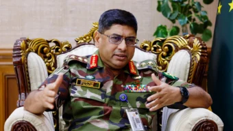 ১৮ মাসের মধ্যে নির্বাচনের আভাস বাংলাদেশ সেনাপ্রধানের