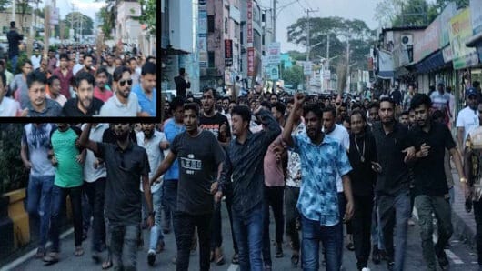 সিলেটে পদবঞ্চিতদের ঝাড়ু মিছিল