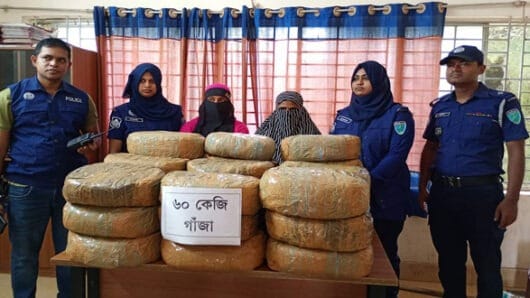মাধবপুরে ৬০ কেজি গাঁজাসহ দুই নারী আটক