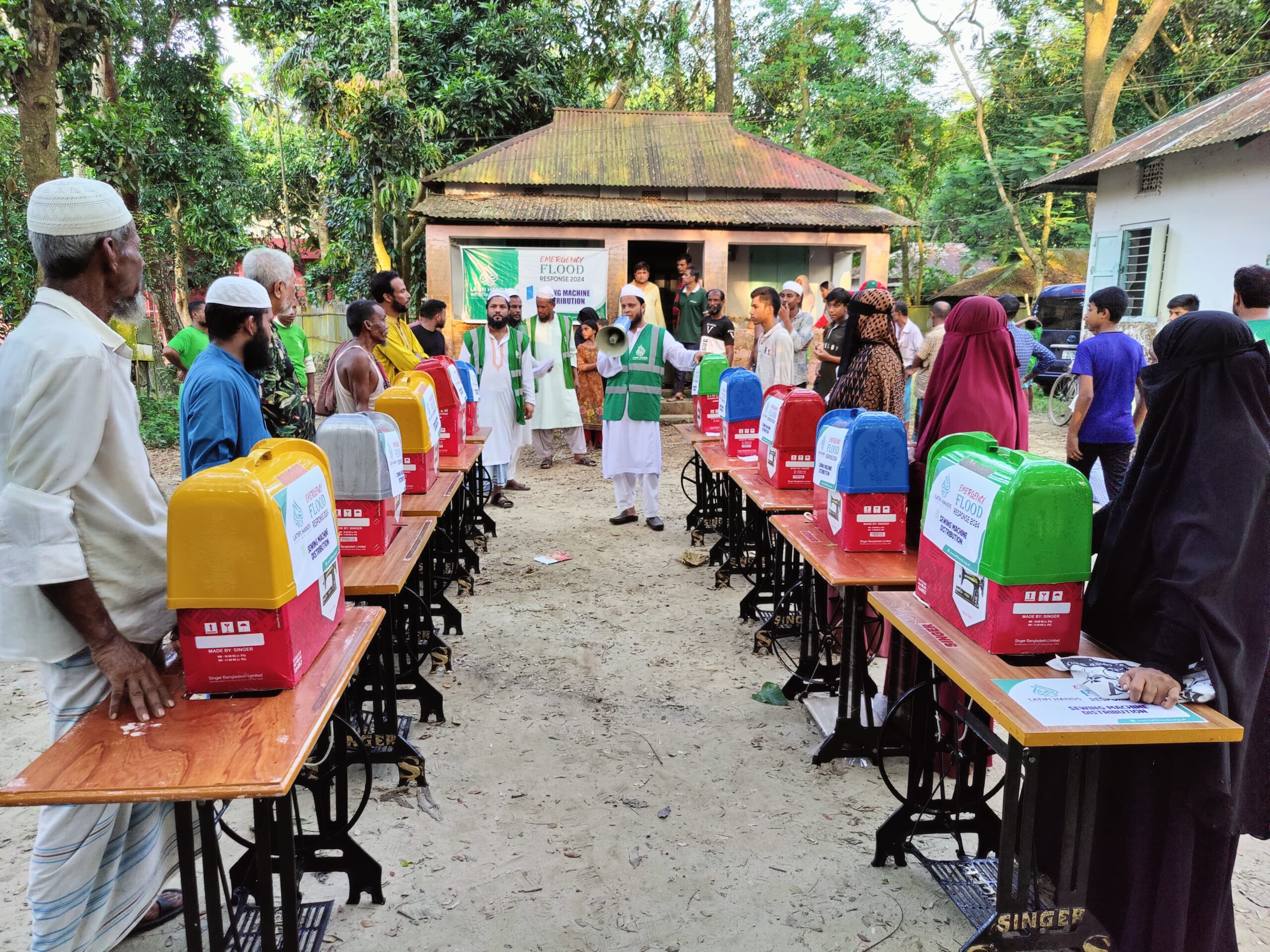 ফেনী, কুমিল্লা ও নোয়াখালীতে লতিফি হ্যান্ডসের পুনর্বাসন কার্যক্রম অব্যাহত