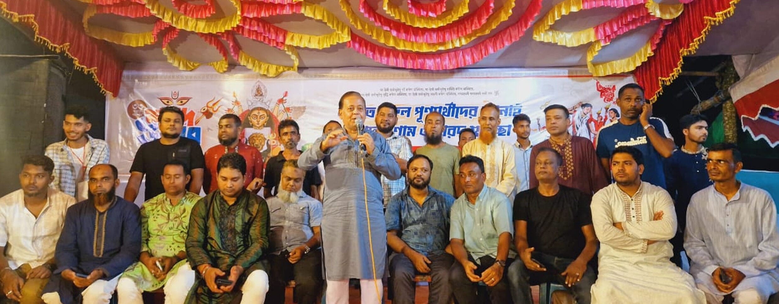 দক্ষিণ সুরমায় পূজা মণ্ডপ পরিদর্শনে ইমদাদ চৌধুরী