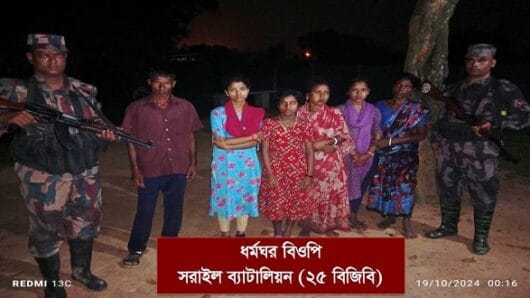 মাধবপুর সীমান্ত দিয়ে অবৈধভাবে ভারত প্রবেশকালে আটক ৬