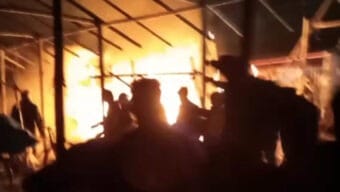 হকারদের পুনবাসন মার্কেটে আগুন