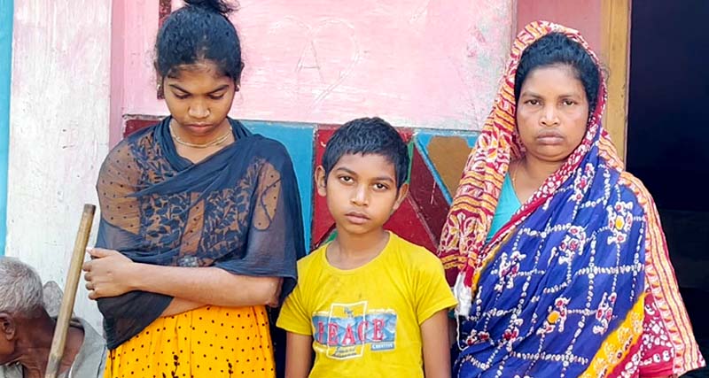 চা শ্রমিক গোপালের পরিবারের আহাজারি কে শুনবে