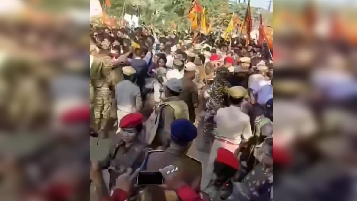 সুতারকান্দি সীমান্ত দিয়ে বাংলাদেশে প্রবেশের চেষ্টা করেছে ”ভারতীয়-হিন্দু ঐক্যমঞ্চের কয়েকশ নেতাকর্মী”