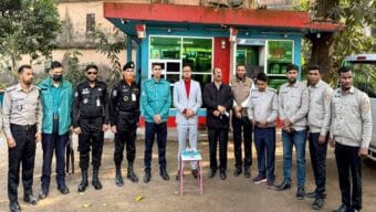 সিলেট নগরীর কাষ্টঘর থেকে ইয়াবা সহ মা-ছেলে আটক