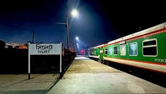 সিলেটে ‘চালকের ঘুমে’ দুই ঘণ্টা দেরিতে ছাড়ল ট্রেন