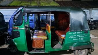 সিলেটে ভারতীয় পণ্যসহ আটক ৩