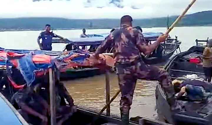 ভোলাগঞ্জ পাথরখেকো চক্রের বিরুদ্ধে চলছে টাস্কফোর্সের অভিযান