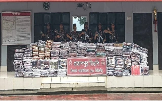 সিলেটে বিপুল পরিমান ভারতীয় পণ্য আটক