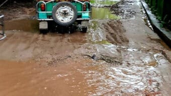 গোলাপগঞ্জে সড়কের বেহাল দশা, জনভোগান্তি চরমে