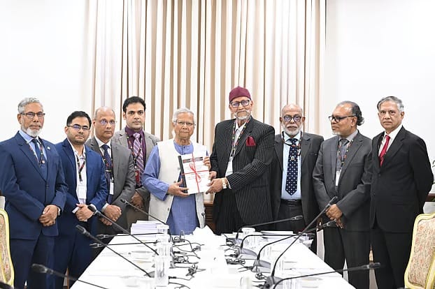বিডিআর হত্যাকাণ্ডে দলগতভাবে জড়িত আওয়ামী লীগ, মূল সমন্বয়কারী তাপস: তদন্ত কমিশন