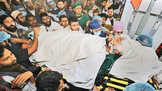 আশঙ্কামুক্ত নন ওসমান হাদি, ৪৮ ঘণ্টার পর্যবেক্ষণে: ইনকিলাব মঞ্চ।
