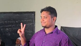 ১৫ কেন্দ্রের ভোটে এগিয়ে হাসনাত আবদুল্লাহ