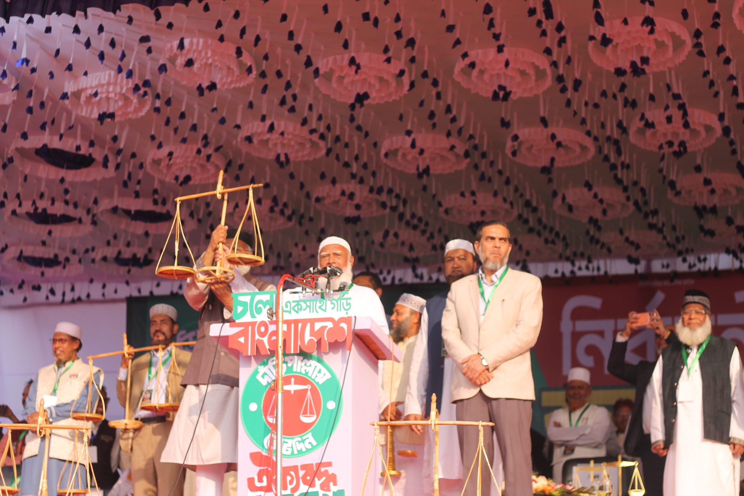 সিলেটের আলিয়া মাদরাসা মাঠে জামায়াত আমীরের নির্বাচনী জনসভা: সিলেটের জন্য বড় প্রতিশ্রুতি