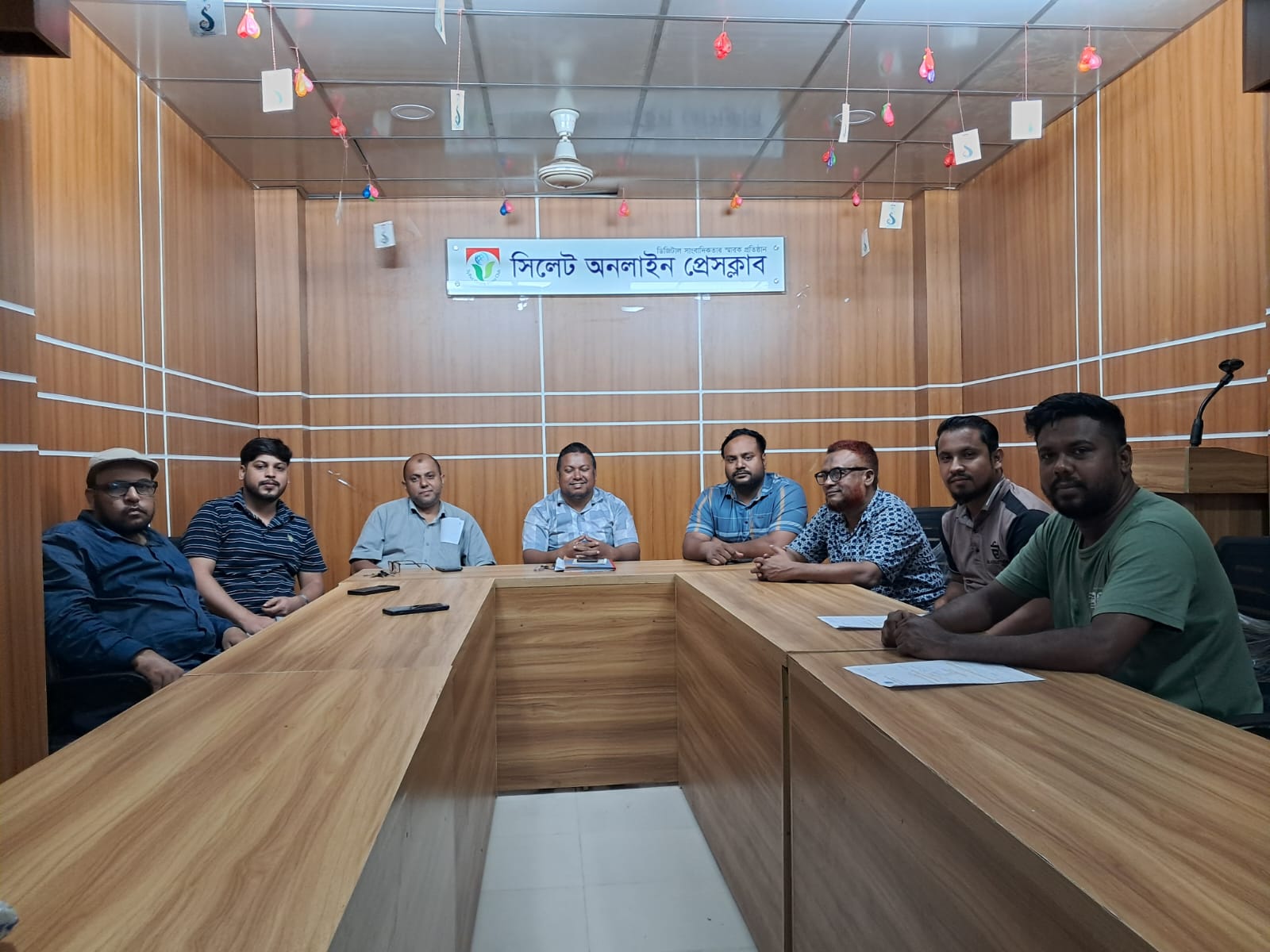 ওসমানী মেডিকেলে সাংবাদিকদের ওপর হামলার ঘটনায় সিলেট অনলাইন প্রেসক্লাবের নিন্দা ও প্রতিবাদ